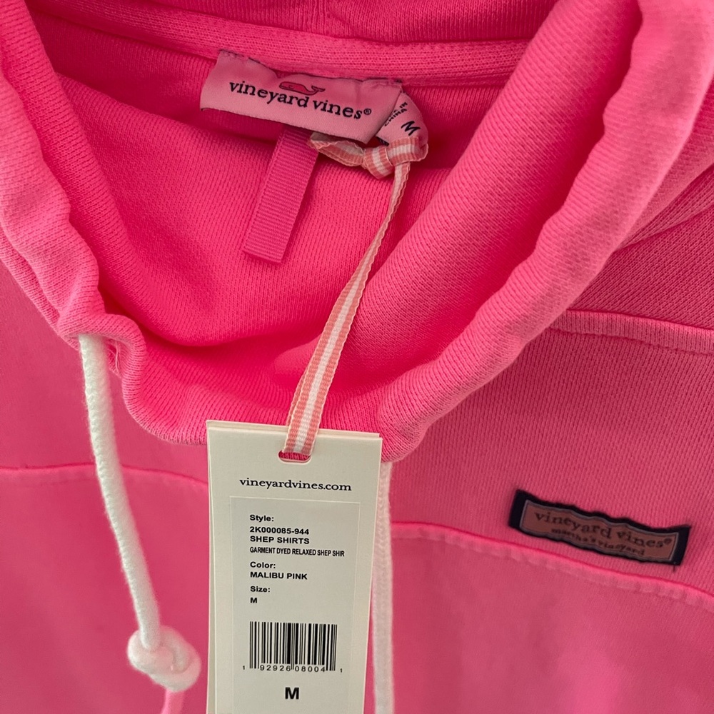 Women’s vineyard vines sweatshirt